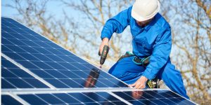 Installation Maintenance Panneaux Solaires Photovoltaïques à Reilhaguet